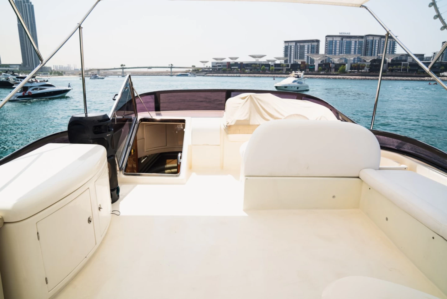 80ft Luxury Yacht View